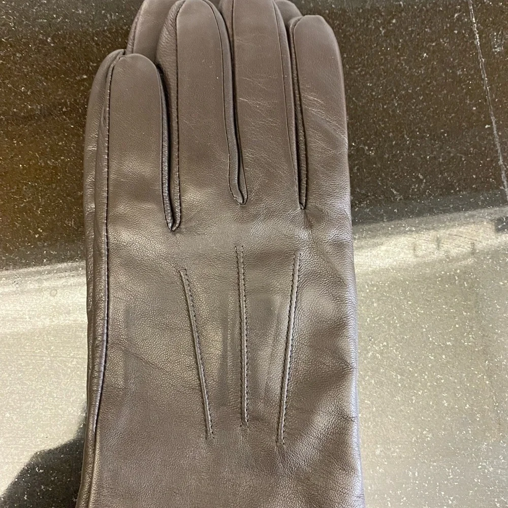 Dark brown leather mens gloves size Small/medium brand new with tags